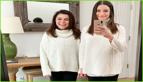 Glee Star Lea Michele and Her Family Life